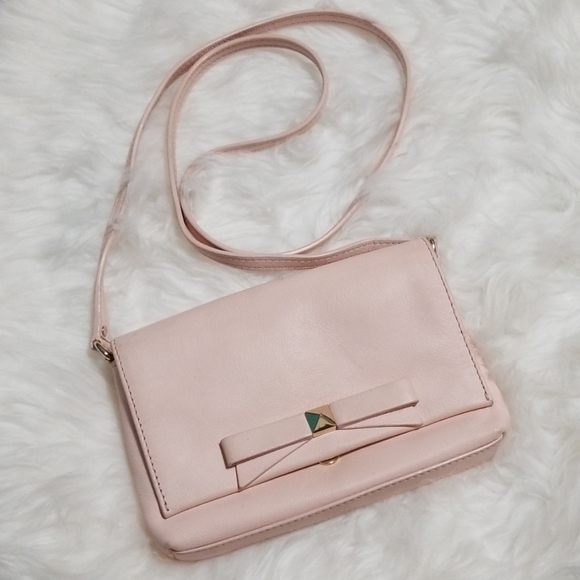 kate spade Handbags - Kate Spade Bow Stud Crossbody Purse